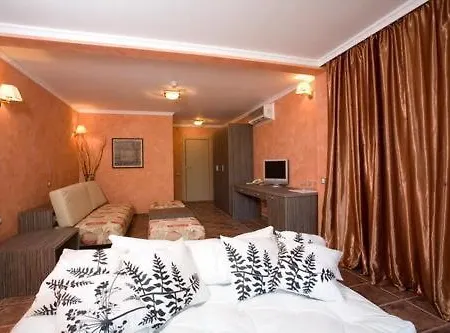 Rusalka Holiday Village Курортный комплекс Камен-Бряг