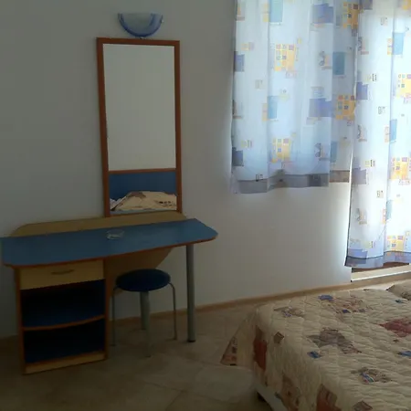 Rusalka Holiday Village Курортный комплекс Камен-Бряг