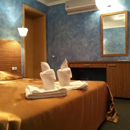 Rusalka Holiday Village Курортный комплекс Камен-Бряг